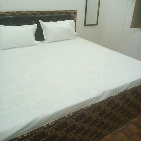 Shivaay Home Stay พาราณสี ภายนอก รูปภาพ